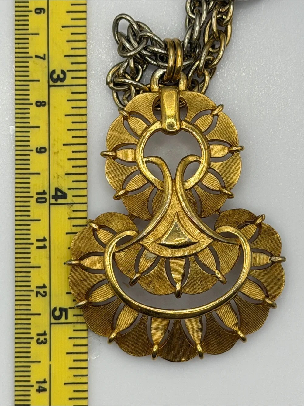 🔥 Vintage Trifari Oversized Gold Statement Pendant Double Chain Necklace